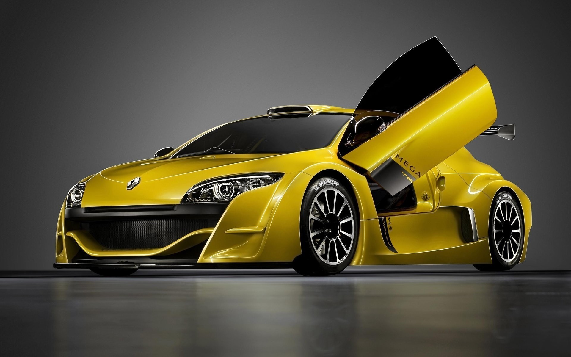 renault автомобиль автомобиль транспортная система быстро колеса гонки диск автомобильная спешите мощность действие купе скорость автомобили спорт тюнинг