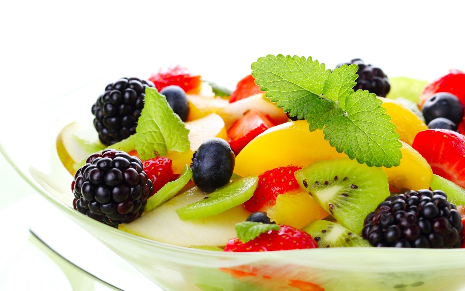 ягоды фрукты сладкий ежевика ягодка здоровый малина вкусные черничный сочные еда здоровья киви клубничный питание лист диета мятный освежение витамин